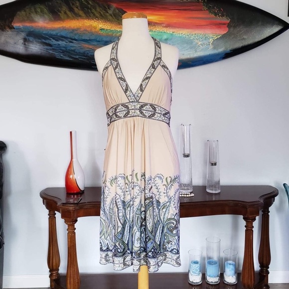 BCBGMaxAzria Dresses & Skirts - Women's summer beach printed halter dress